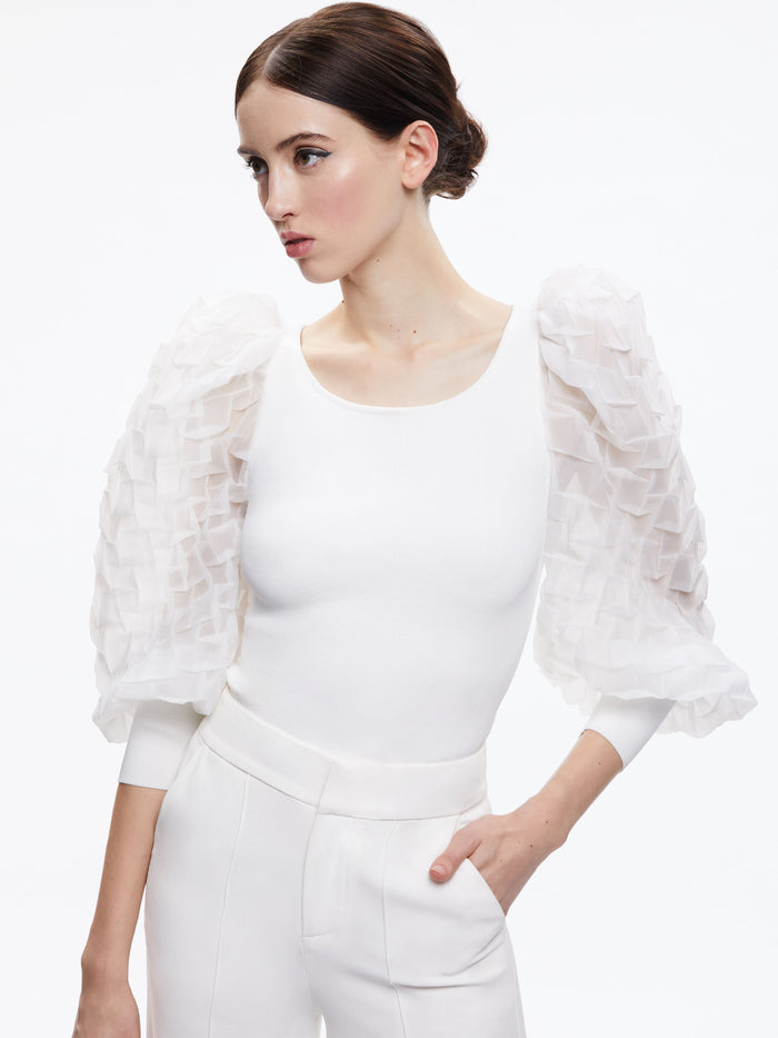ABELLA PLEATED SLV SWTR - SOFT WHITE