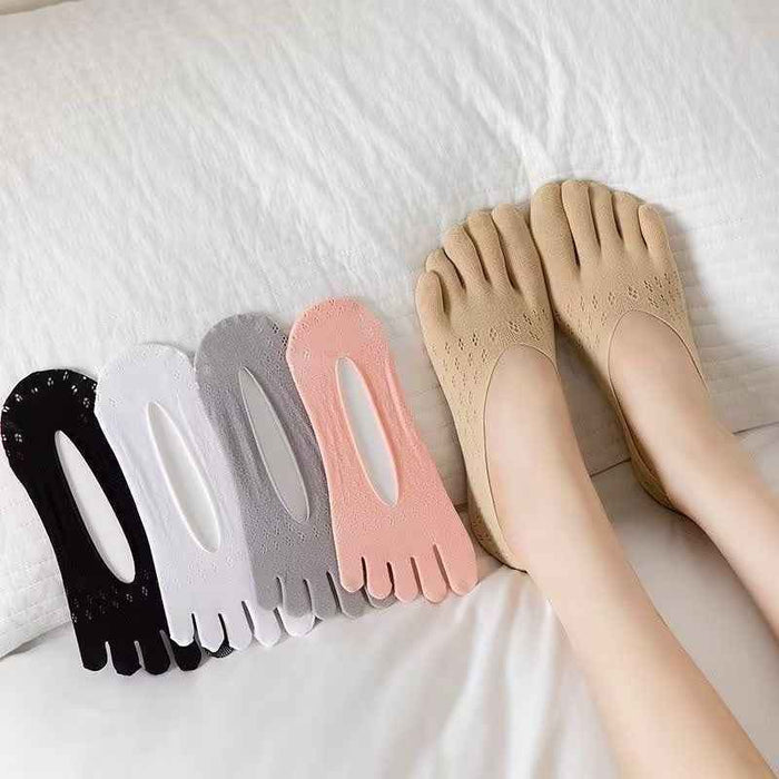 Breathable Invisible Nylon Boat Socks — Yoga & Sports