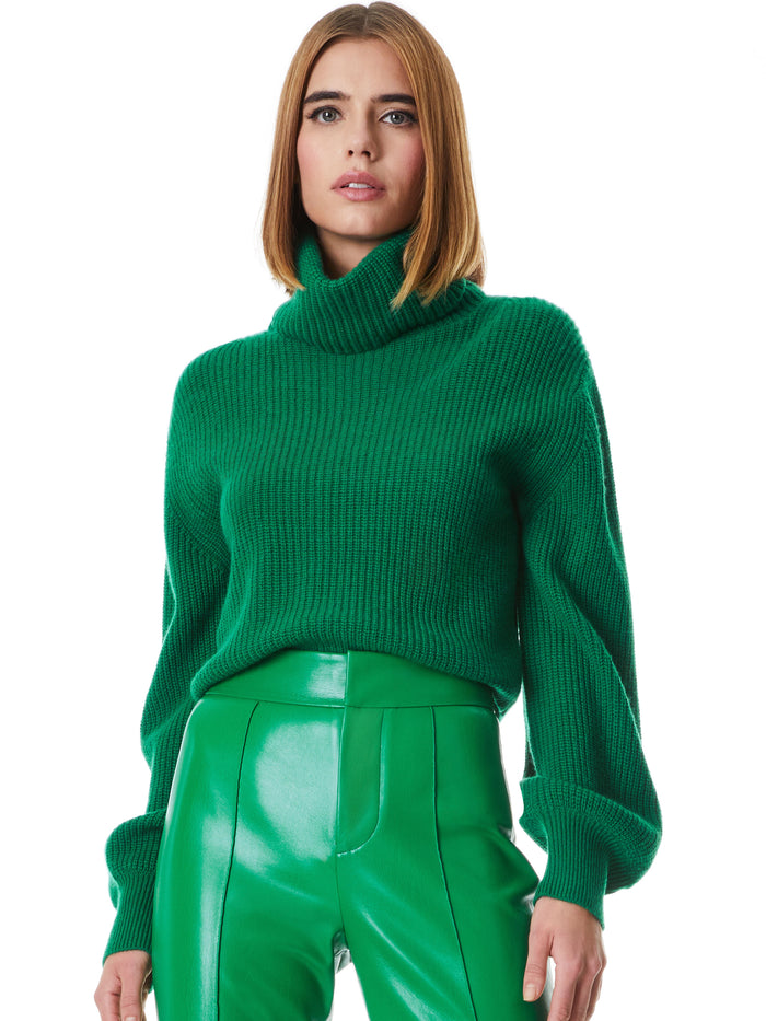 CARLYNN RIBBED CROPPED TURTLENECK - EMERALD
