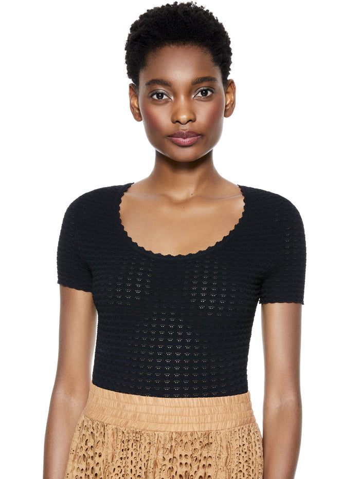 CIARA SCOOP NECK CROPPED SWEATER - BLACK