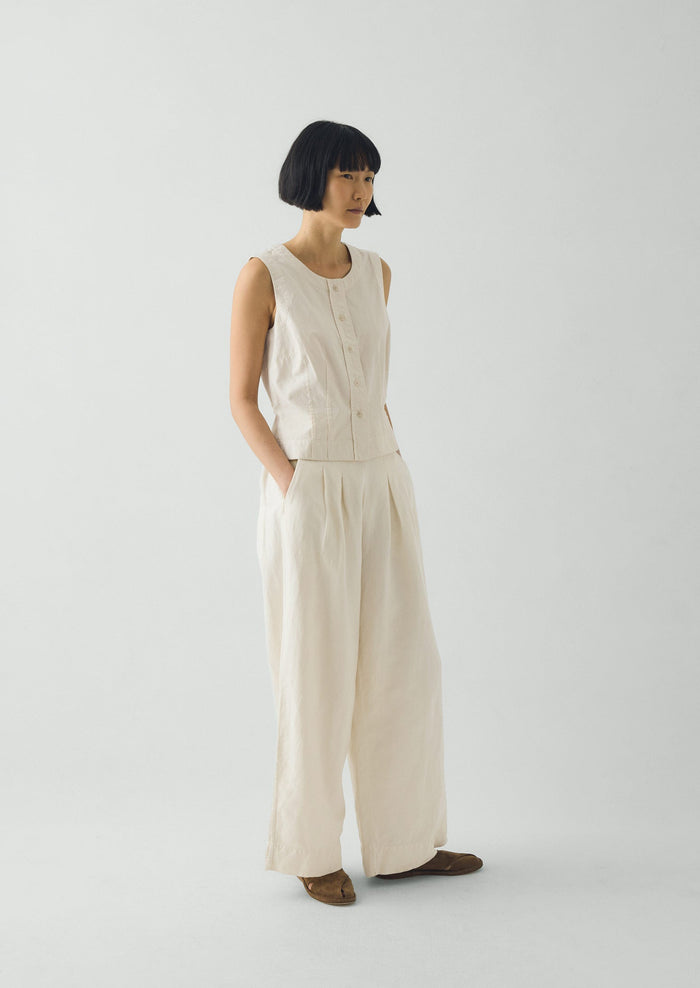 Cotton Linen Poplin Sleeveless Top | Ecru