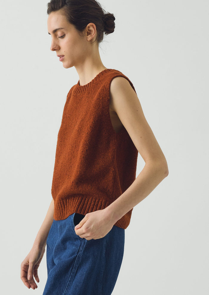 Donegal Merino Tank | Rust