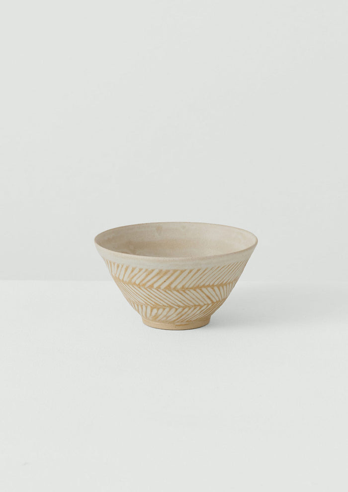 Elke Lucas Carved Bowl | Cream