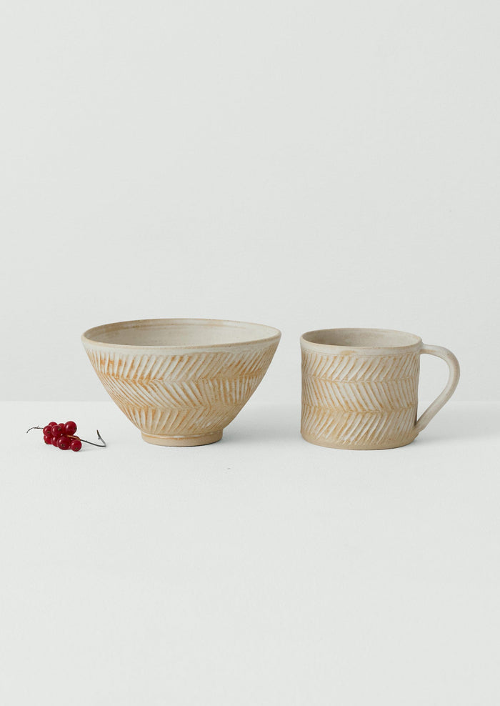 Elke Lucas Carved Bowl | Cream