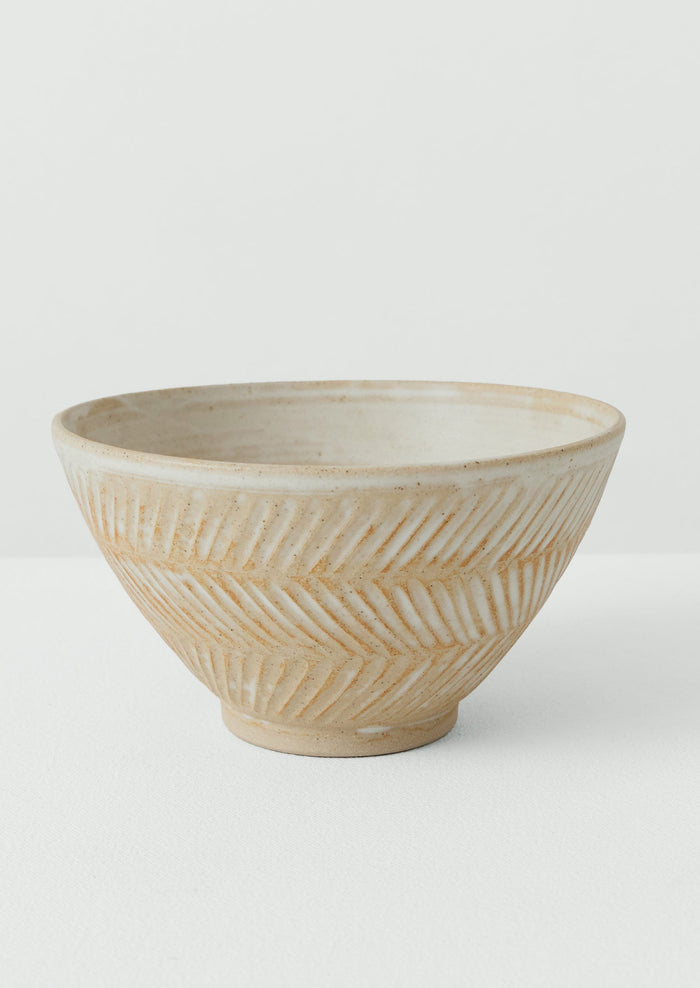 Elke Lucas Carved Bowl | Cream