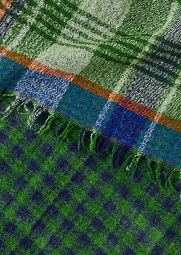 Fen Wool Knot Scarf | Grass Green/Multi