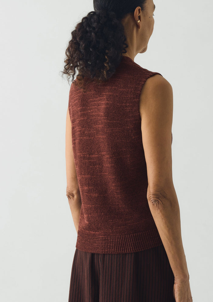 Fine Knitted Linen Cotton Tank | Beetroot
