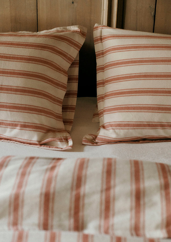 Fjord Flannel Stripe Oxford Pillowcase Set | Rosehip/Ecru