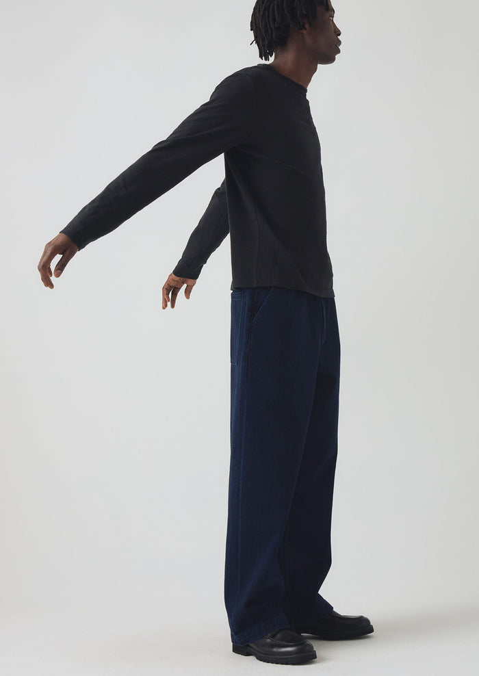 Frank Cotton Long Sleeve Tee | Carbon Black