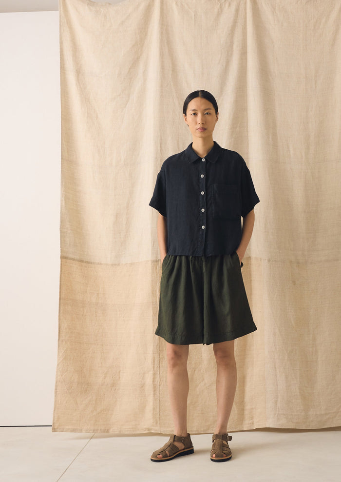 Garment Dyed Lightweight Linen Shirt | Midnight