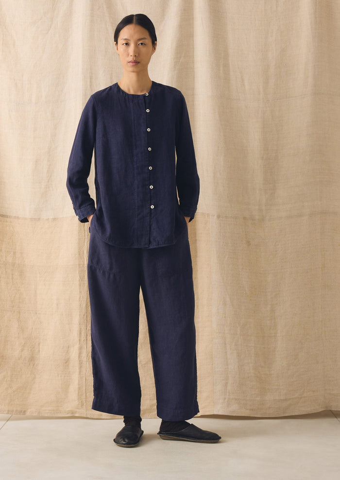 Garment Dyed Linen Barrel Leg Pants | Blueberry