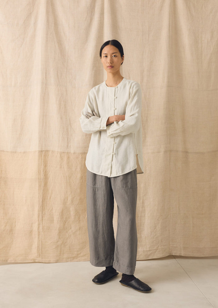 Garment Dyed Linen Barrel Leg Pants | Iron