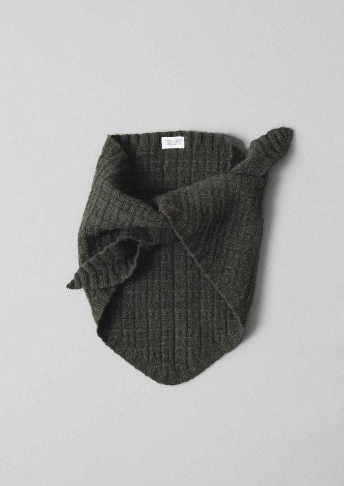 Grid Stitch Knitted Wool Bandana | Seaweed