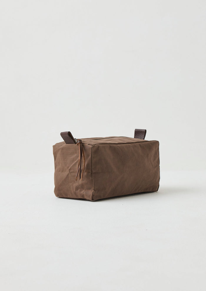 Kate Sheridan Bracken Waxed Cotton Wash Bag | Bracken