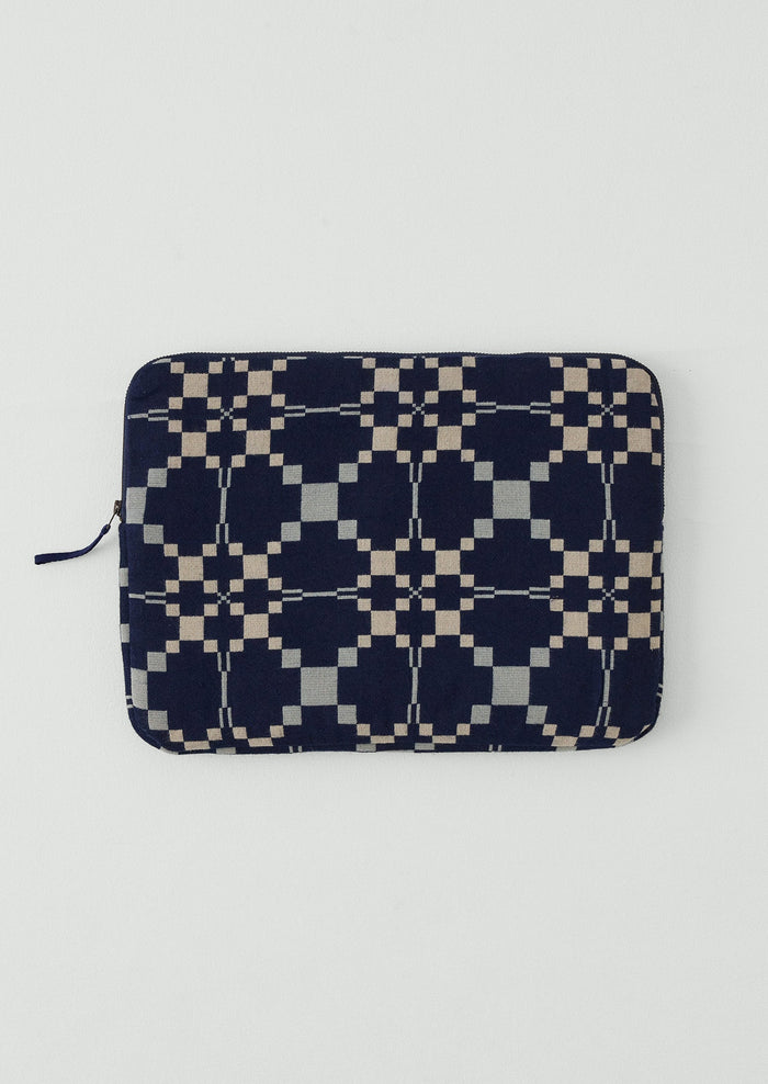 Lattice Cloth Laptop Sleeve | Indigo