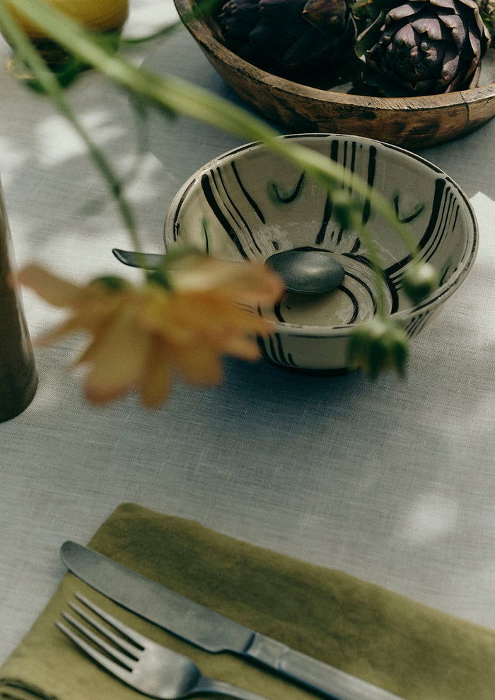 Matt Grimmitt Slipware Bowl | Cream/Leaf