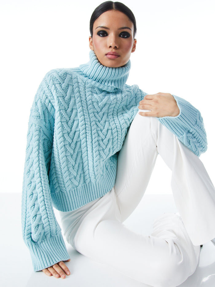 NANCE WIDE SLEEVE CABLE KNIT TURTLENECK - JULEP