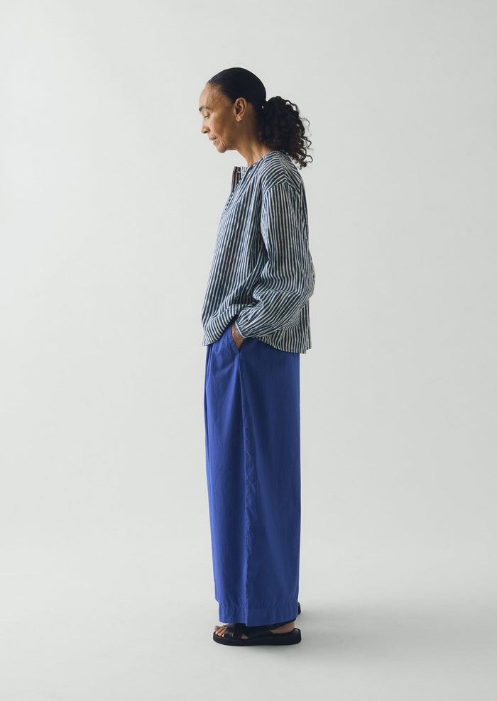 Natural Dye Stripe Cotton Gathered Top | Indigo