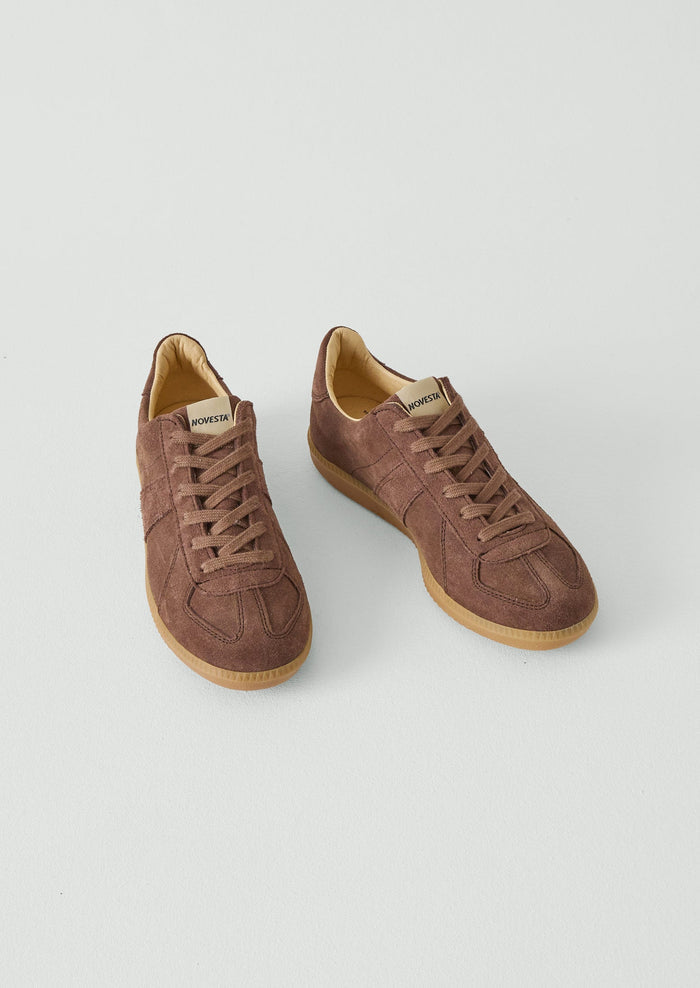Novesta Gat Suede Sneakers | Brown
