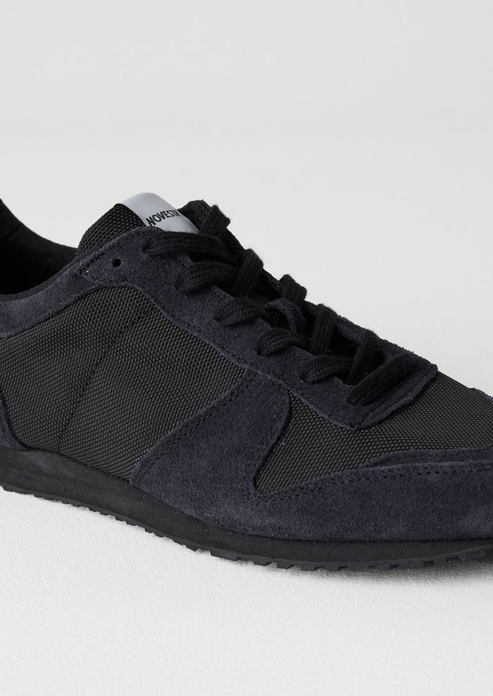Novesta Marthon Runner Trainers | Oil