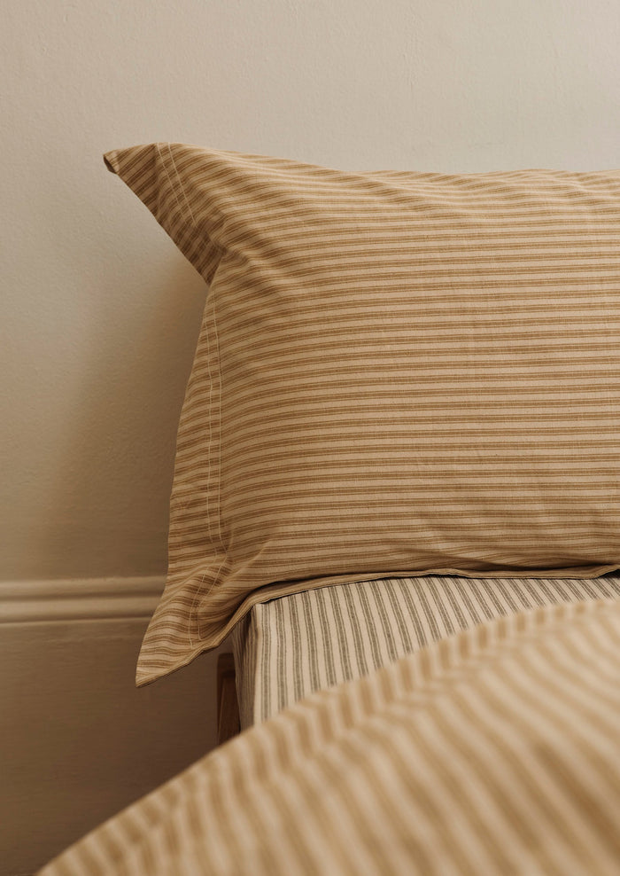 Organic Cotton Ticking Stripe Oxford Pillowcase | Ecru/Straw