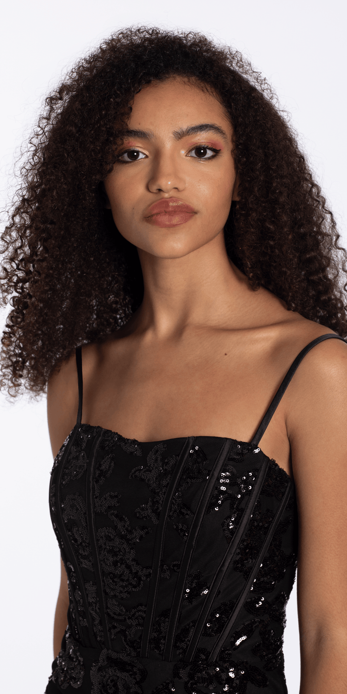 black/size/4/missy/Camille La Vie/ Rose Sequin Corset Lace Up Back Bodycon Dress/close up alt