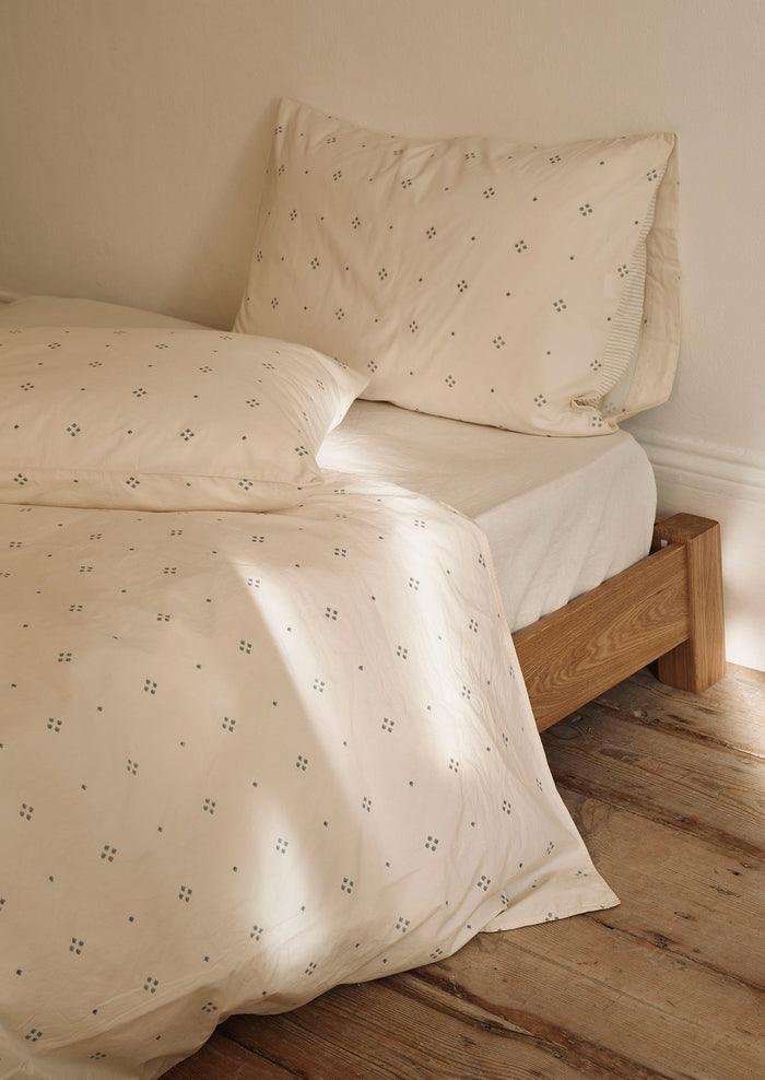 Rowan Print Housewife Pillowcase Set | Ecru/Soft Blue