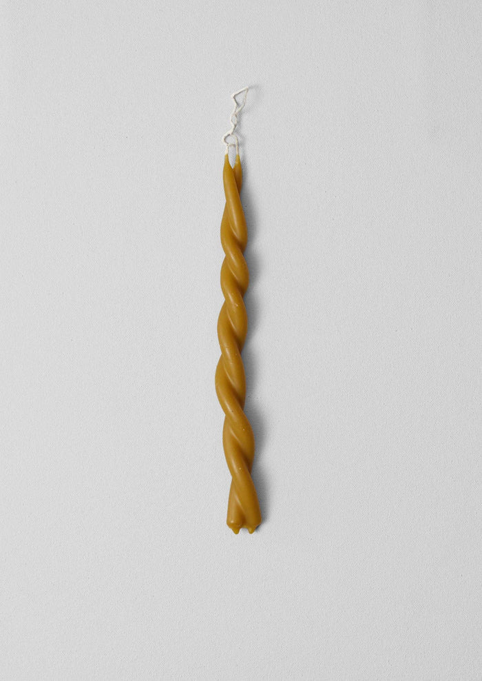 Skar Organics Beeswax Twist Dinner Candle | Natural