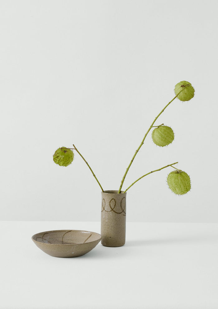 Skye Corewijn Wave Pasta Plate | Buff Stone