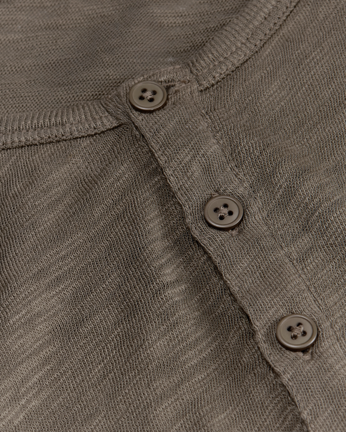 Slub Jersey Destroyed Wash Henley - Army