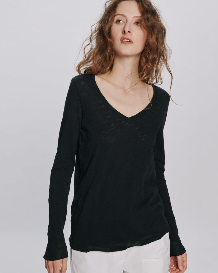 Slub Jersey Long Sleeve V-Neck Tee - Black