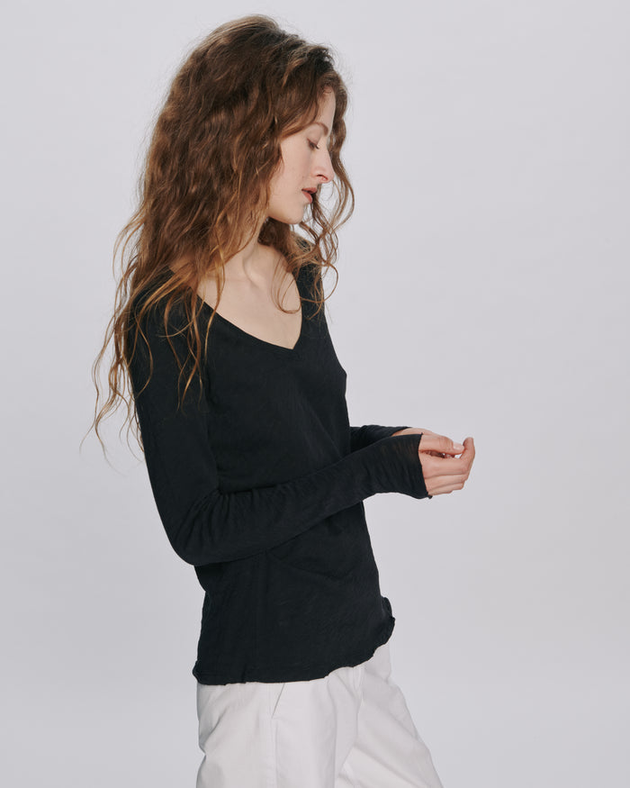 Slub Jersey Long Sleeve V-Neck Tee - Black