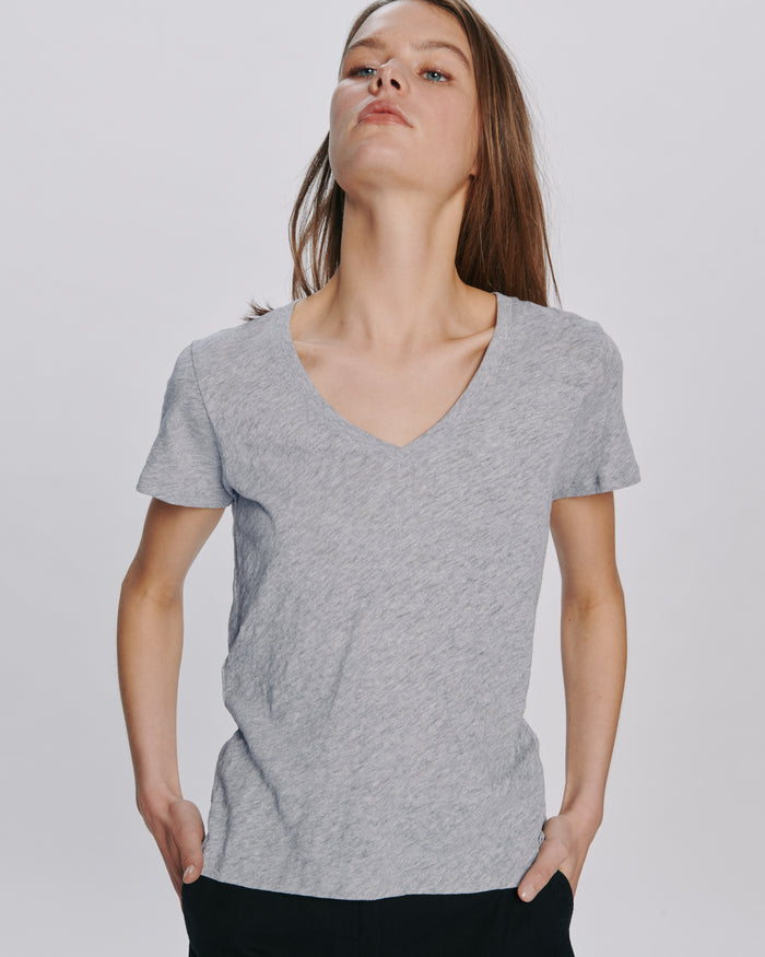 Slub Jersey Schoolboy V-Neck Tee - Heather Grey