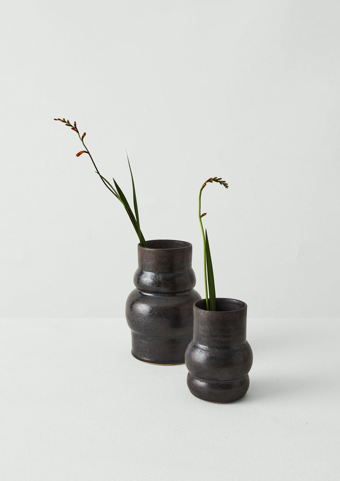 Soweh Wood Fired Vase | Carbon Black