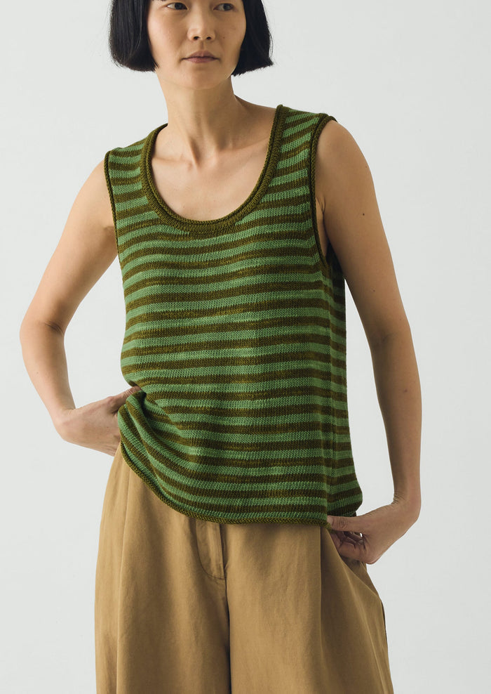 Stripe Linen Cotton Knitted Vest | Green Olive/Verde