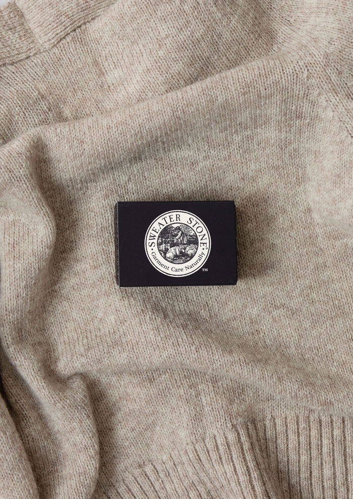 Sweater Stone | Natural