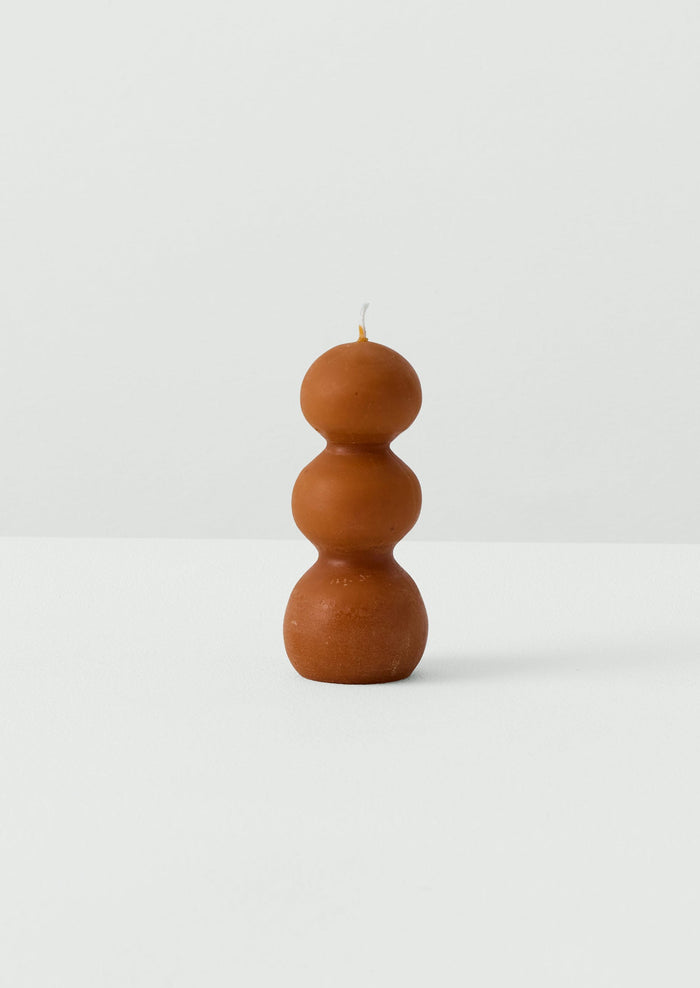 Terra Sculptural Beeswax Candle | Honey