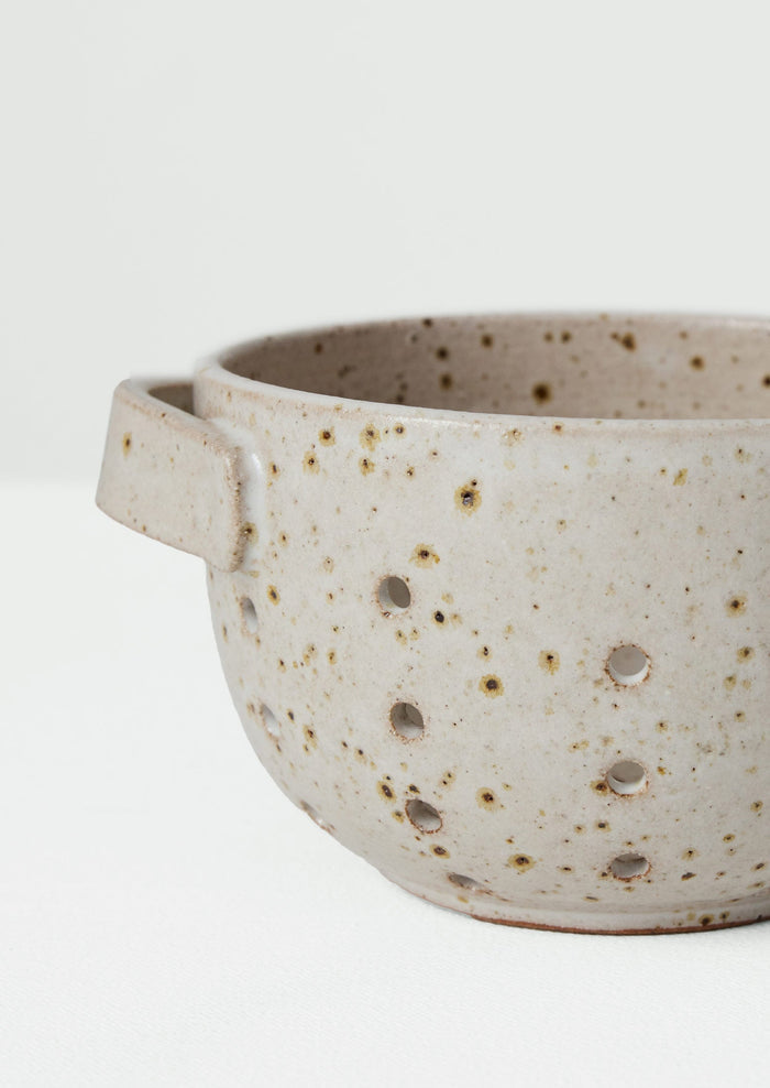 Twinn Pottery Berry Bowl | Speckled Oat