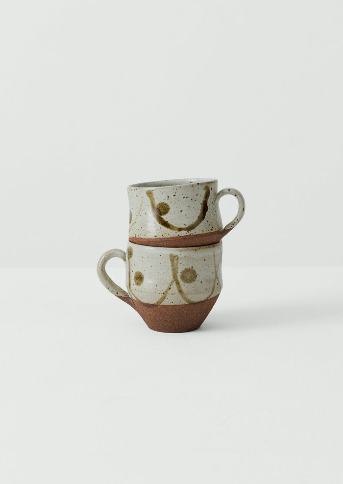 US Mayon Hanania Swing Mug | Umber