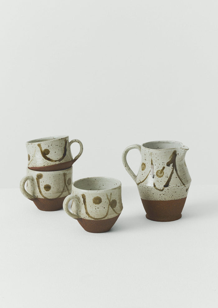 US Mayon Hanania Swing Mug | Umber